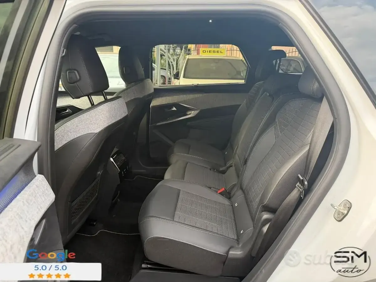 Usata Peugeot 5008 GTi 136 CV (100 kW) 2025 Bianco okenite SUV