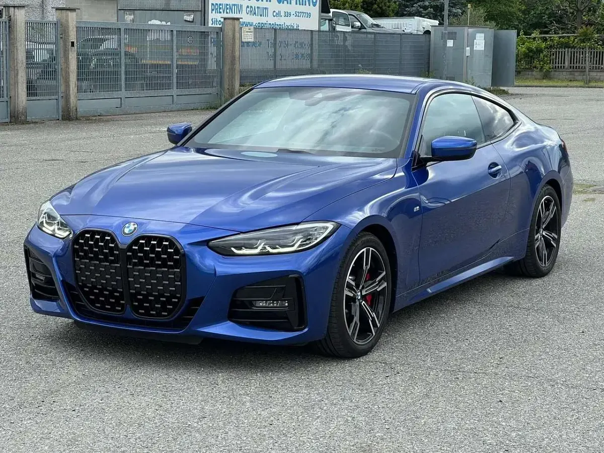 Usata BMW 430 M Sport 245 CV (180 kW) 2024 Blu/azzurro Coupé