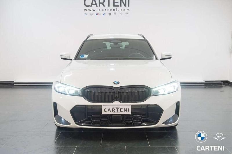 Usata BMW 320 M Sport 190 CV (139 kW) 2025 Alpin white pastello Station wagon