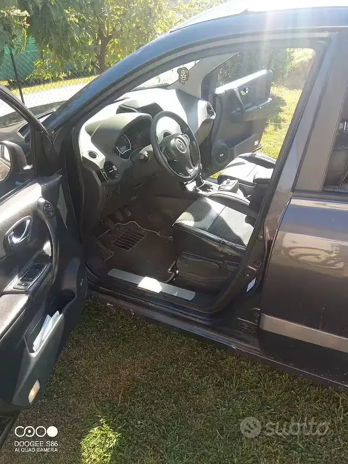 Usata Renault Koleos 150 CV (110 kW) 2010 Grigio SUV