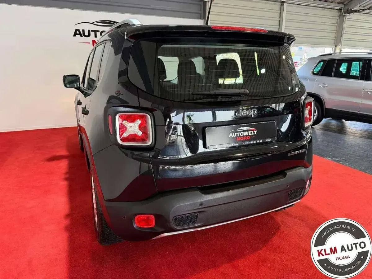 Usata Jeep Renegade Limited 140 CV (102 kW) 2016 Nero SUV