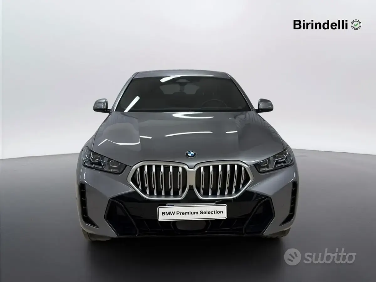 Usata BMW X6 M Sport 286 CV (210 kW) 2024 Grigio SUV