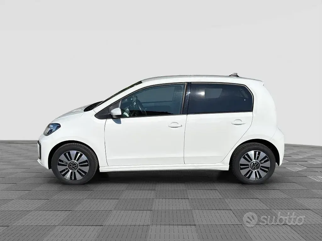 Usata VW e-up! 61 kW (83 CV) 2021 Bianco Utilitaria