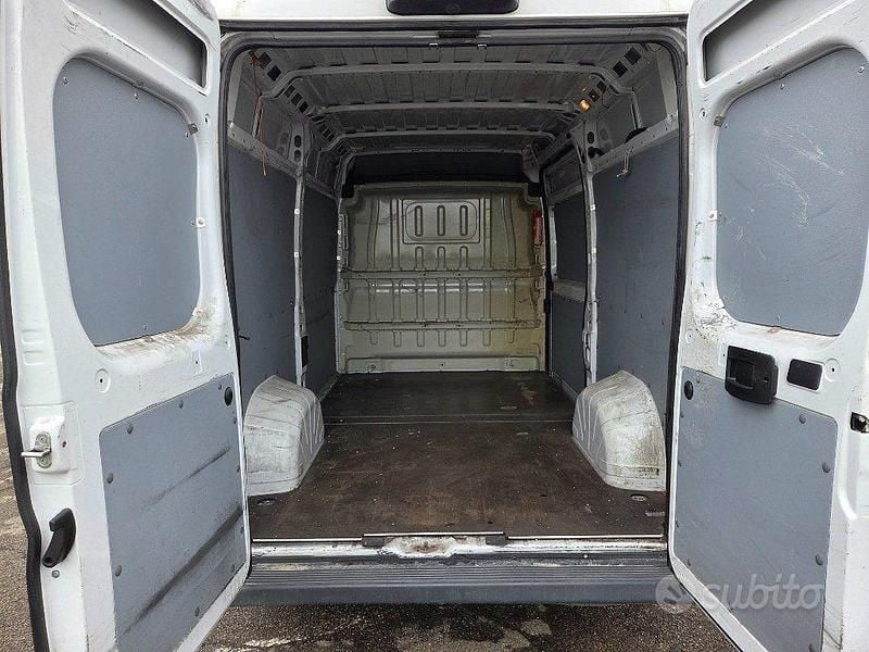 Usata Fiat Ducato 131 CV (96 kW) 2015 Vari colori Furgone