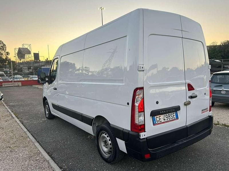 Occasion Renault Master 135 ch (99 kW) 2021 Other Monospace