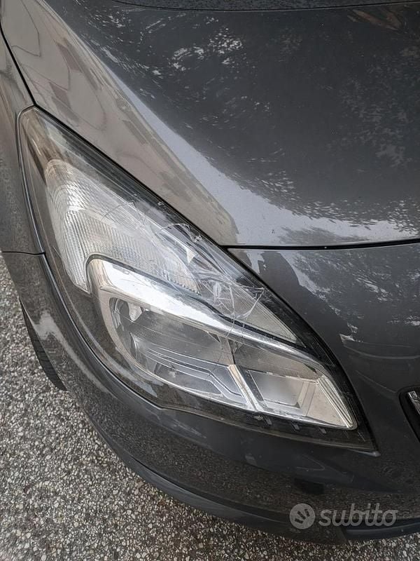 Usata Opel Meriva 120 CV (88 kW) 2016 Grigio Monovolume