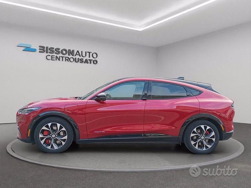 Usata Ford Mustang Mach-E Standard Range 197 kW (269 CV) 2021 Rosso SUV