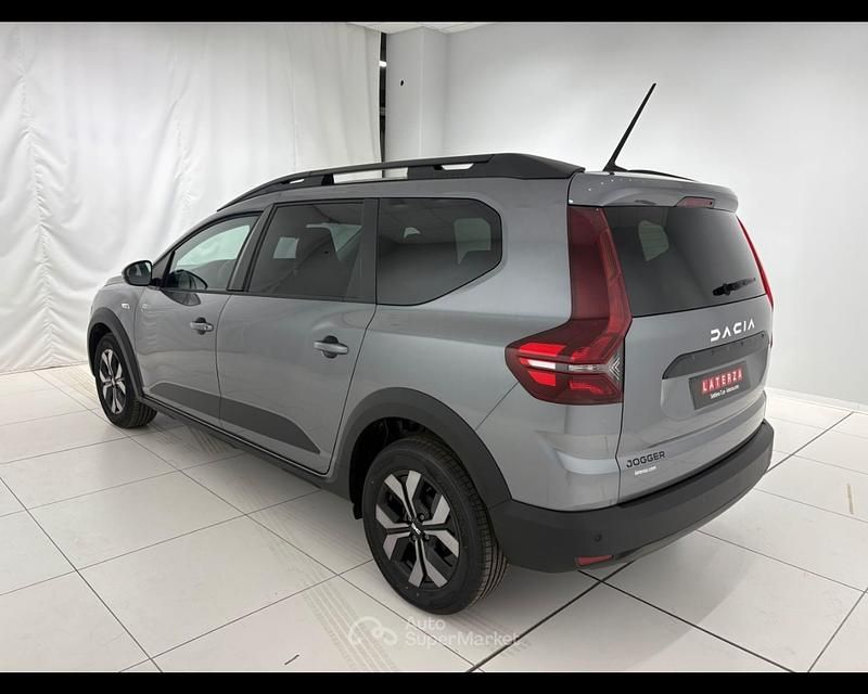 Nuova Dacia Jogger Expression 101 CV (74 kW) 2025 Gray Monovolume