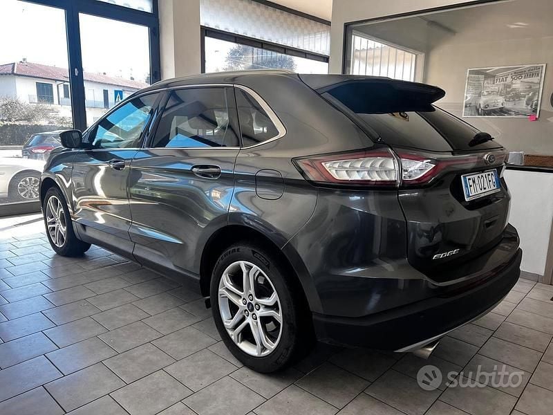 Usata Ford Edge 210 CV (154 kW) 2017 Grigio SUV
