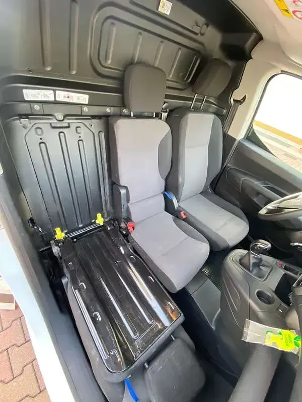 Usata Opel Combo 99 CV (72 kW) 2019 Bianco Monovolume