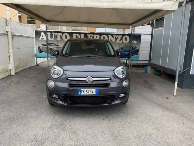 Grigio scuro Usata 2016 Fiat 500X Pop SUV | 13.999 € (Molto cara) - Immagine 1/4