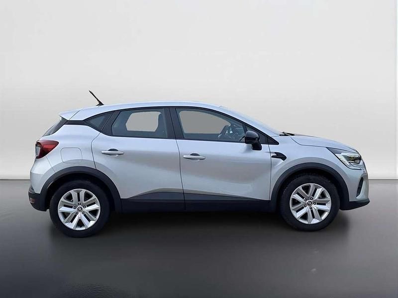 Usata Renault Captur Equilibre 143 CV (105 kW) 2024 Grigio magnete SUV