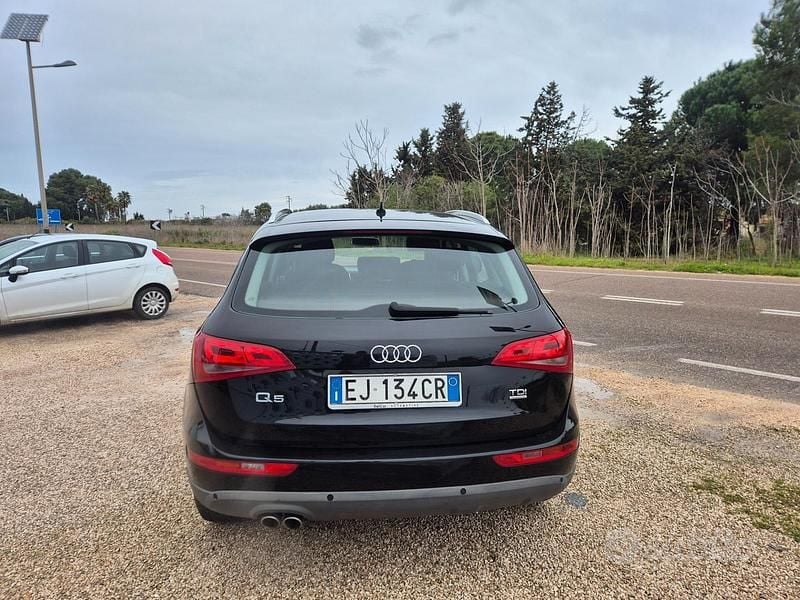 Usata Audi Q5 170 CV (125 kW) 2011 Nero SUV