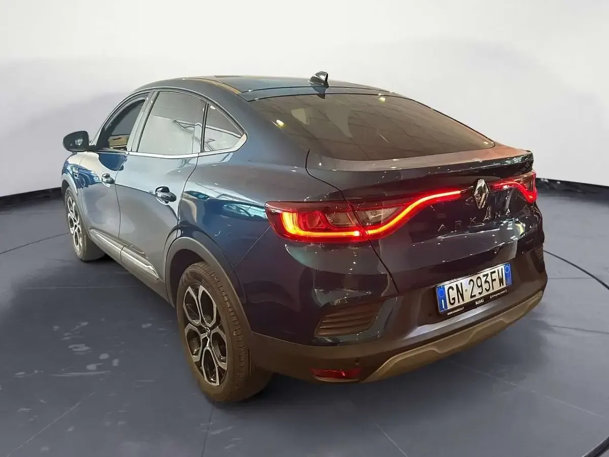 Usata Renault Arkana Techno 143 CV (105 kW) 2023 Blu/azzurro SUV