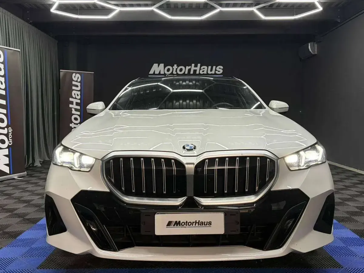 Usata BMW 520 M Sport 197 CV (144 kW) 2024 Bianco Station wagon