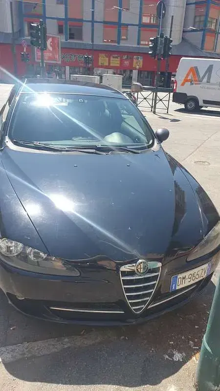 Usata Alfa Romeo 147 Distinctive 120 CV (88 kW) 2008 Utilitaria