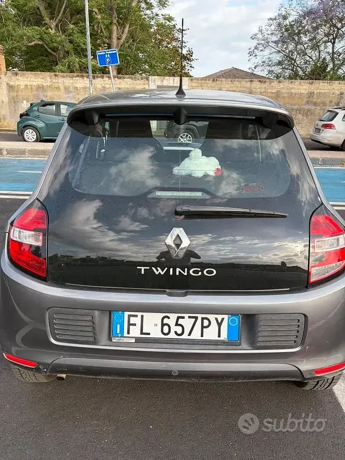 Usata Renault Twingo 69 CV (50 kW) 2017 Utilitaria