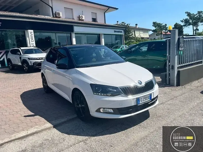 Usata Skoda Fabia Design Edition 90 CV (66 kW) 2017 Bianco Utilitaria