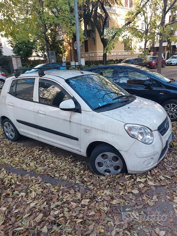 Usata 2009 Kia Picanto Due volumi | 3000 € - Immagine 1/2