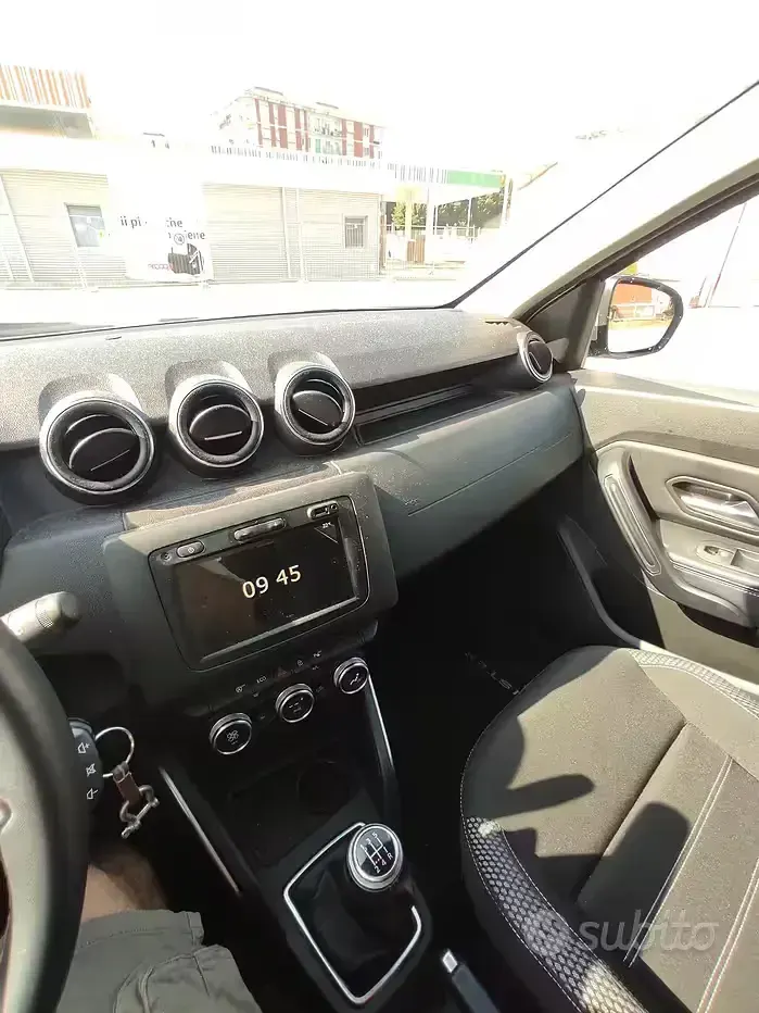 Usata Dacia Duster 114 CV (83 kW) 2018 Bianco SUV