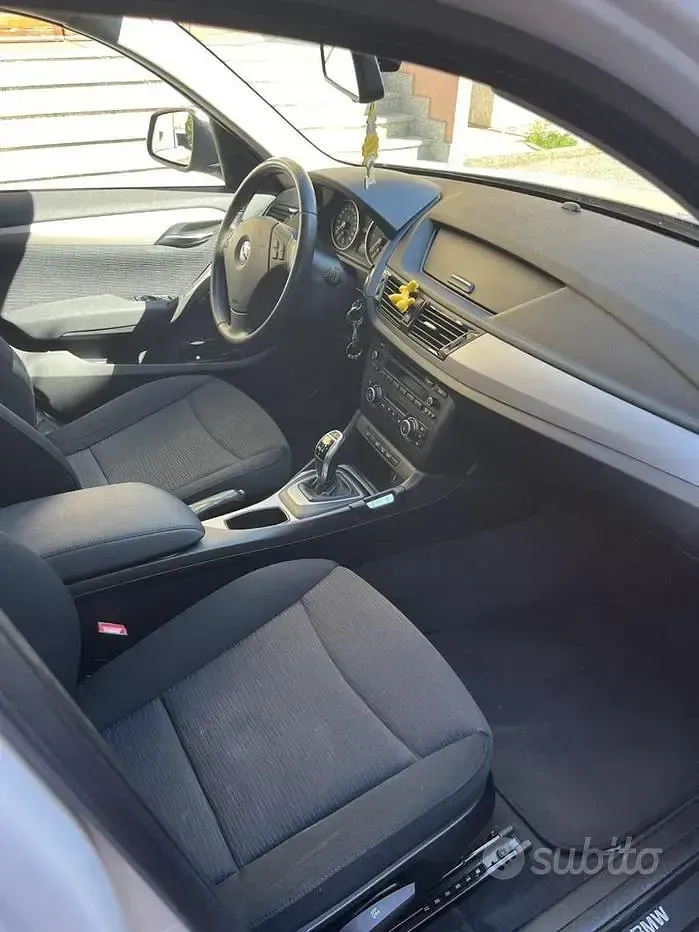 Usata BMW X1 143 CV (105 kW) 2015 Bianco SUV