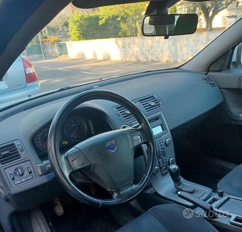 Usata Volvo V50 109 CV (80 kW) 2009 Grigio Station wagon
