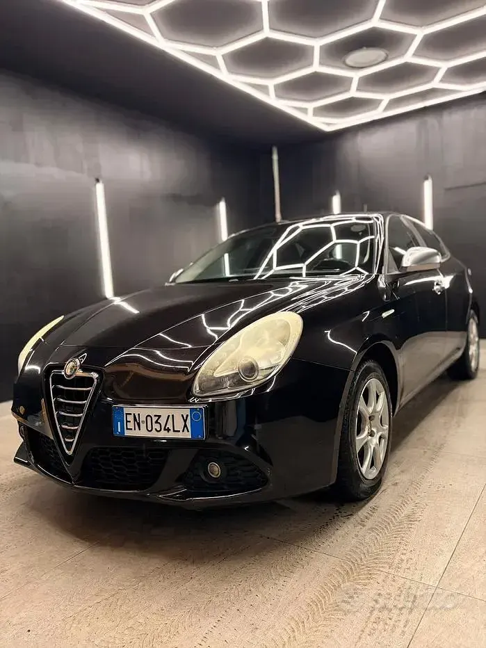 Usata Alfa Romeo Giulietta 120 CV (88 kW) 2012 Utilitaria