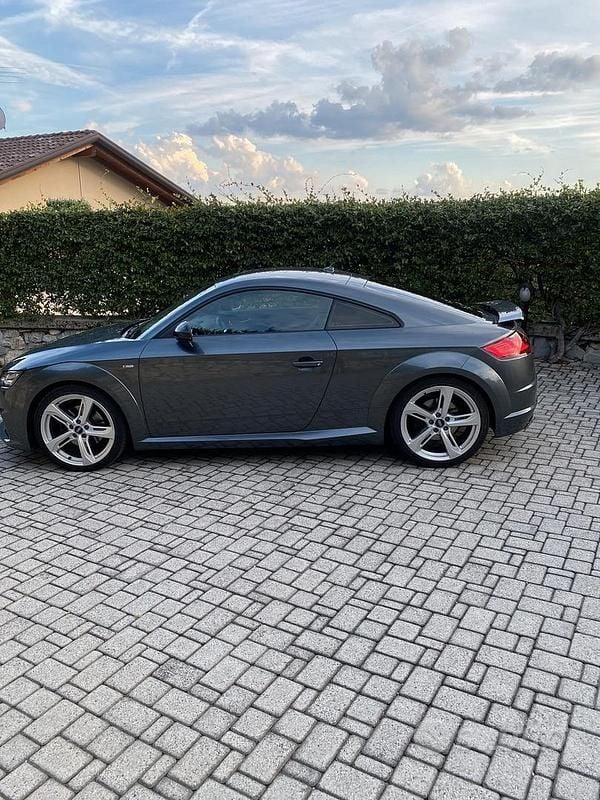 Usata Audi TT 230 CV (169 kW) 2016 Grigio Coupé