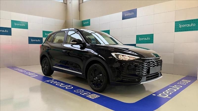 Usata MG ZS Luxury 116 CV (85 kW) 2024 Bianco Berlina