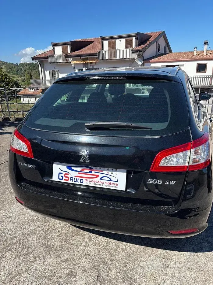 Usata Peugeot 508 Access 115 CV (84 kW) 2012 Nero Station wagon