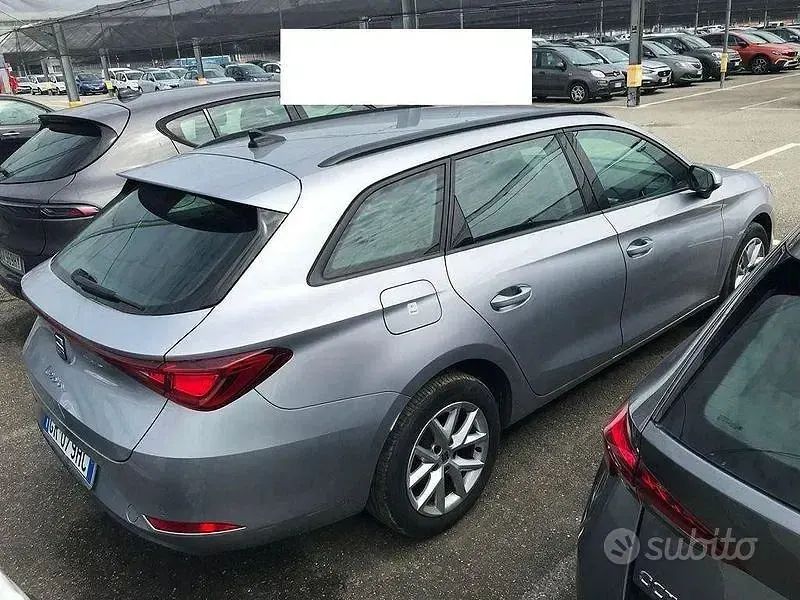 Usata Seat Leon Business 150 CV (110 kW) 2023 Grigio Station wagon