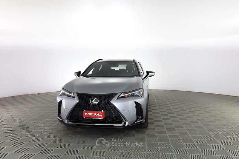 Usata Lexus UX 184 CV (135 kW) 2024 Gray SUV