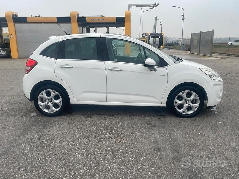 Usata Citroën C3 Exclusive 95 CV (69 kW) 2011 Bianco Berlina