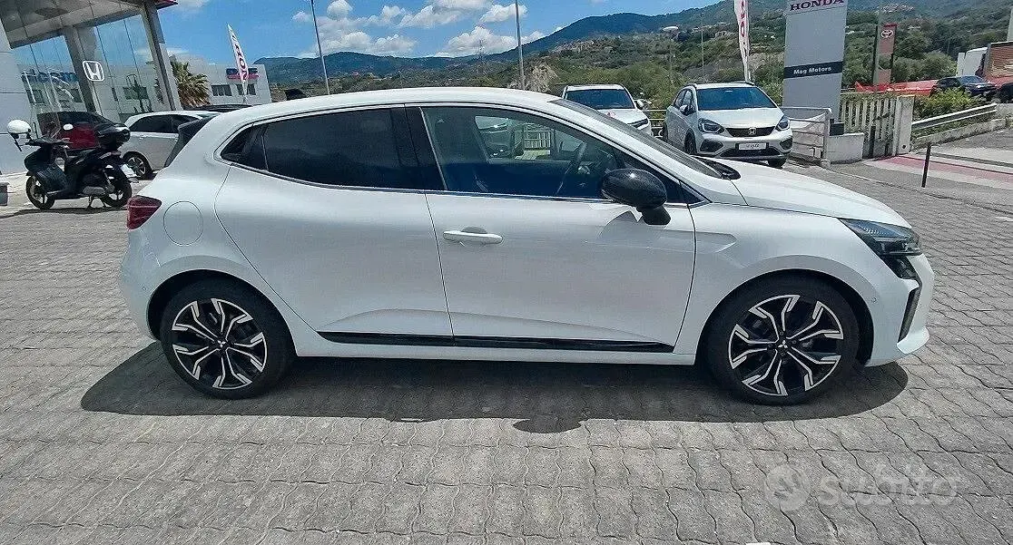 Nuova Mitsubishi Colt Intense 91 CV (66 kW) 2025 Bianco Utilitaria