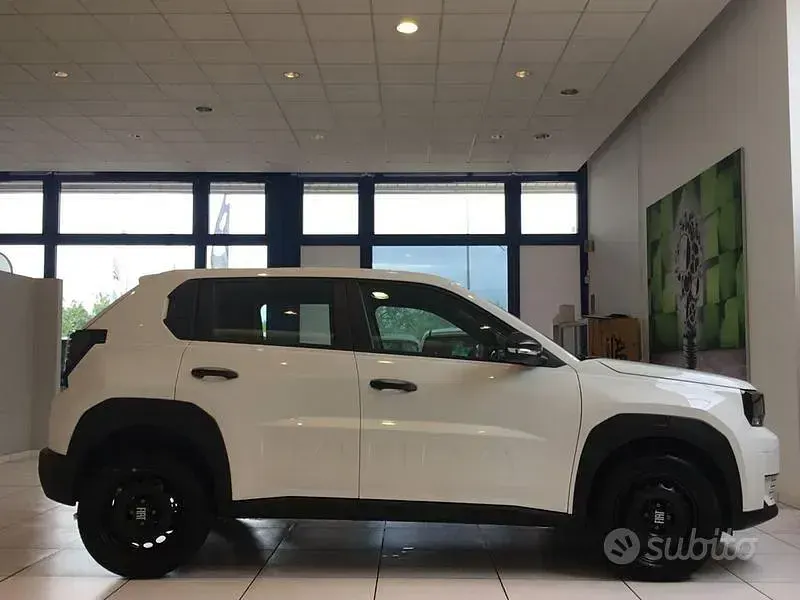 Nuova Fiat Grande Panda Pop 101 CV (74 kW) 2026 Bianco Utilitaria