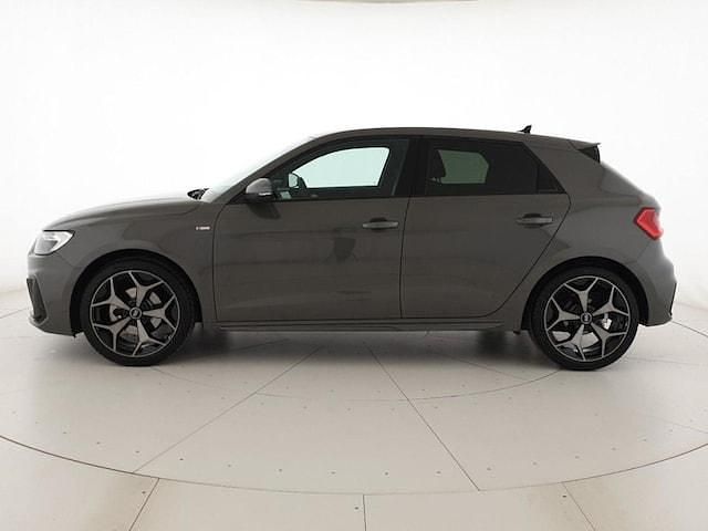 Usata Audi A1 Sportback S-Line 116 CV (85 kW) 2025 Grigio chronos metallizzato Utilitaria