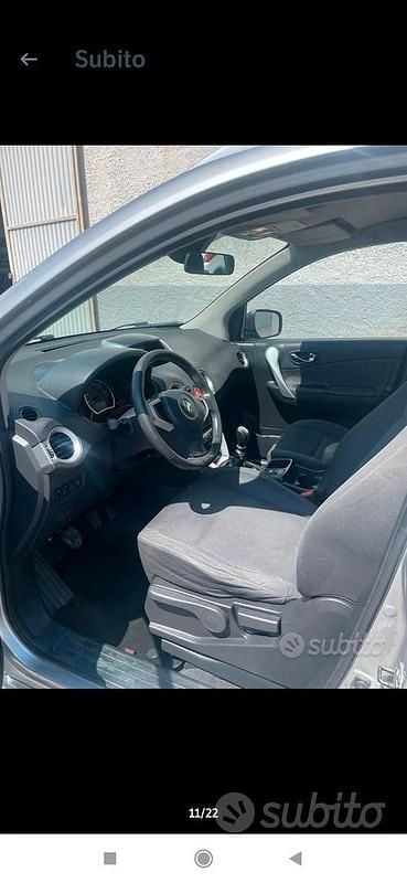 Usata Renault Koleos 150 CV (110 kW) 2009 Grigio SUV