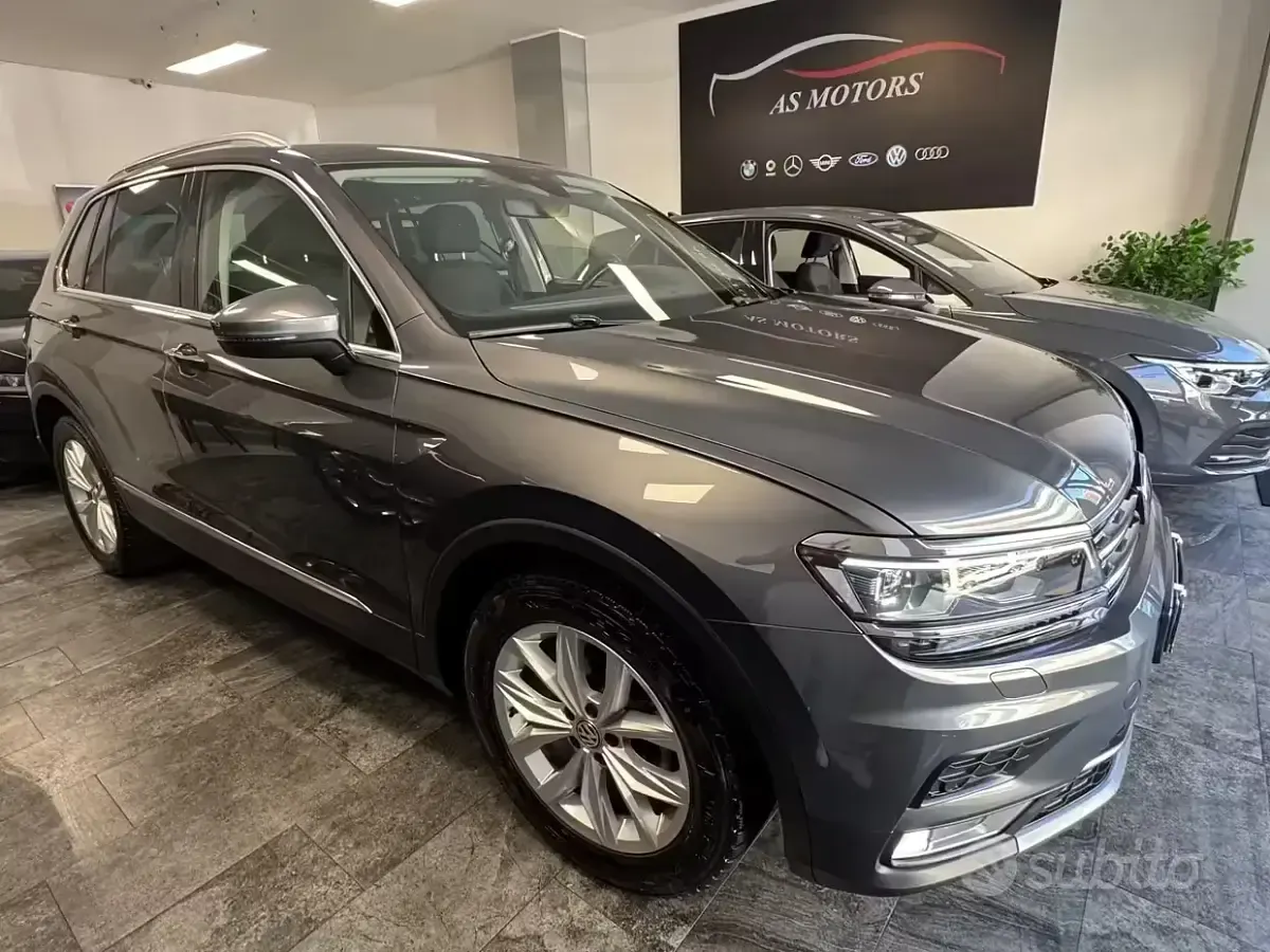 Usata VW Tiguan 150 CV (110 kW) 2017 Grigio SUV