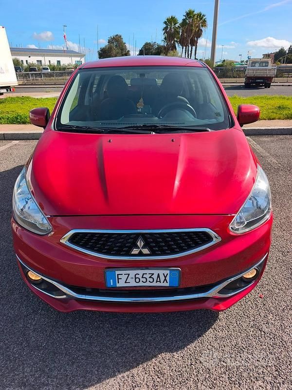 Rosso Usata 2020 Mitsubishi Space Star Tre volumi | 6500 € - Immagine 1/4