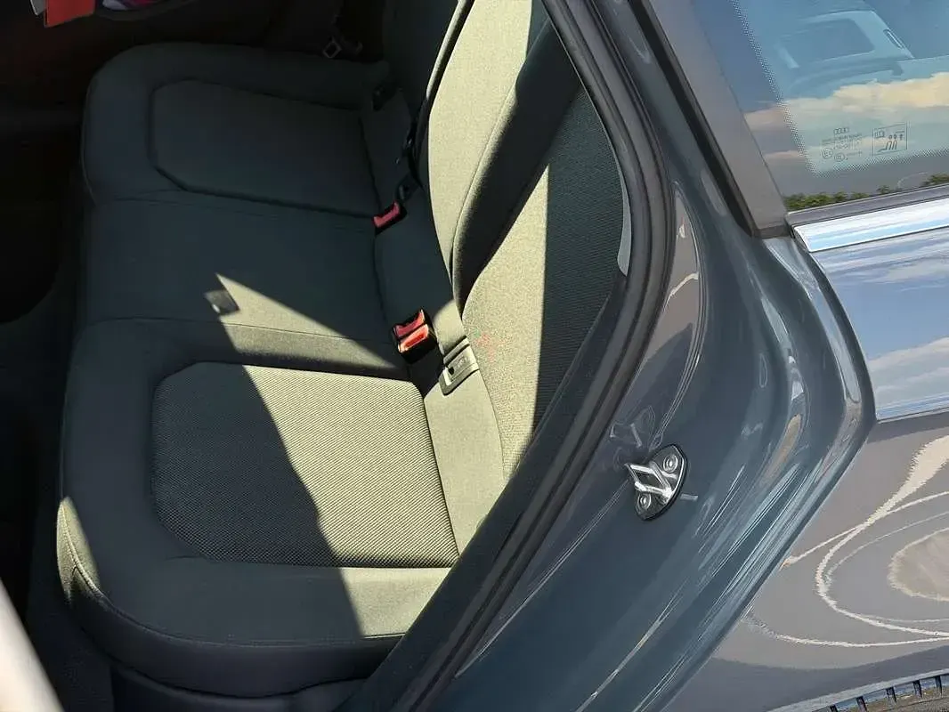 Usata Audi A3 Admired 116 CV (85 kW) 2019 Grigio Berlina