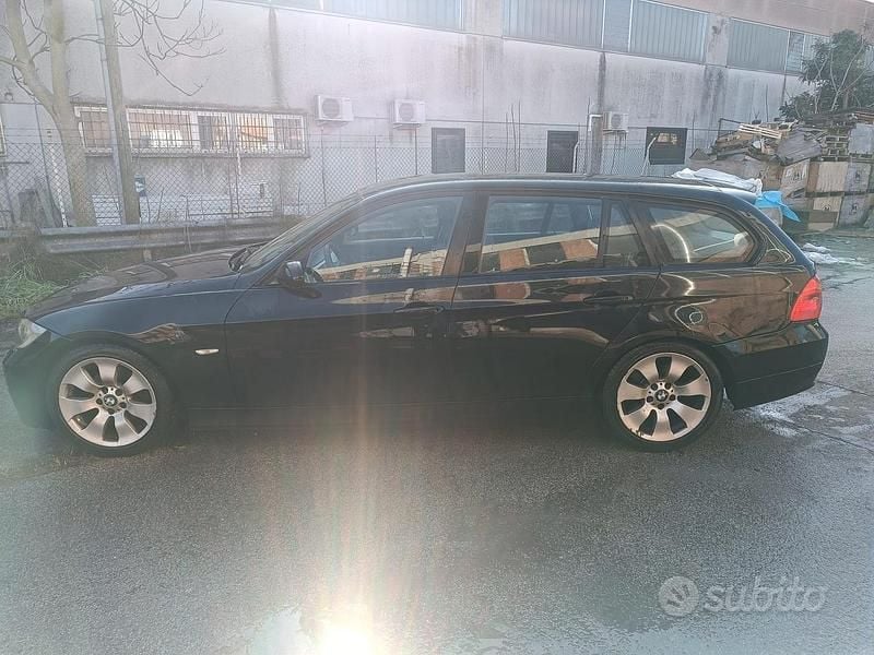 Usata BMW 320 163 CV (119 kW) 2006 Nero Station wagon