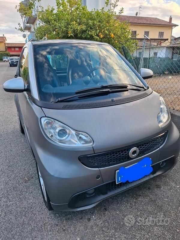 Grigio Usata 2012 Smart ForTwo Coupé Coupé | 5400 € (Buon prezzo) - Immagine 1/2