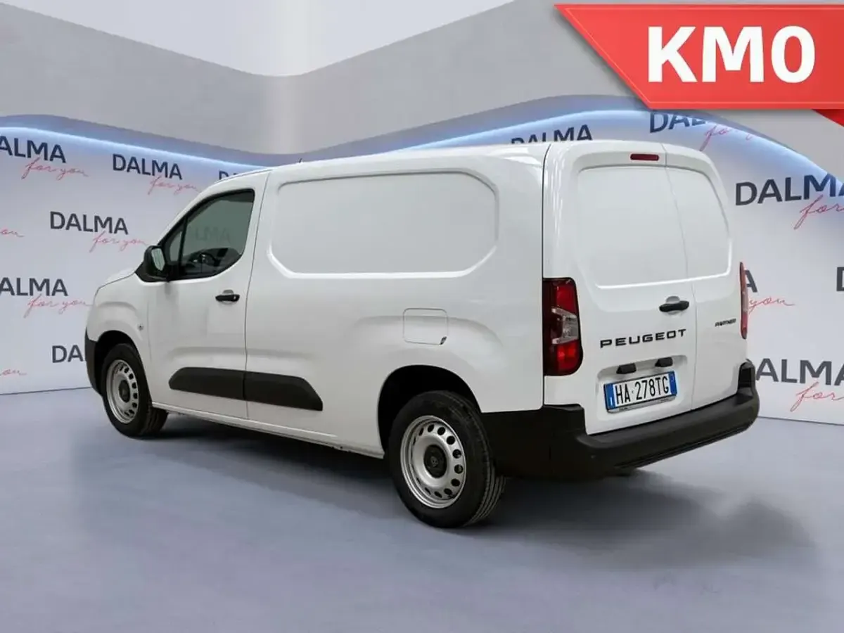 Nuova Peugeot Partner S 131 CV (96 kW) 2025 Kaolin white pastello Monovolume