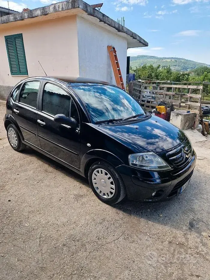 Usata Citroën C3 Exclusive 60 CV (44 kW) 2007 Nero Berlina