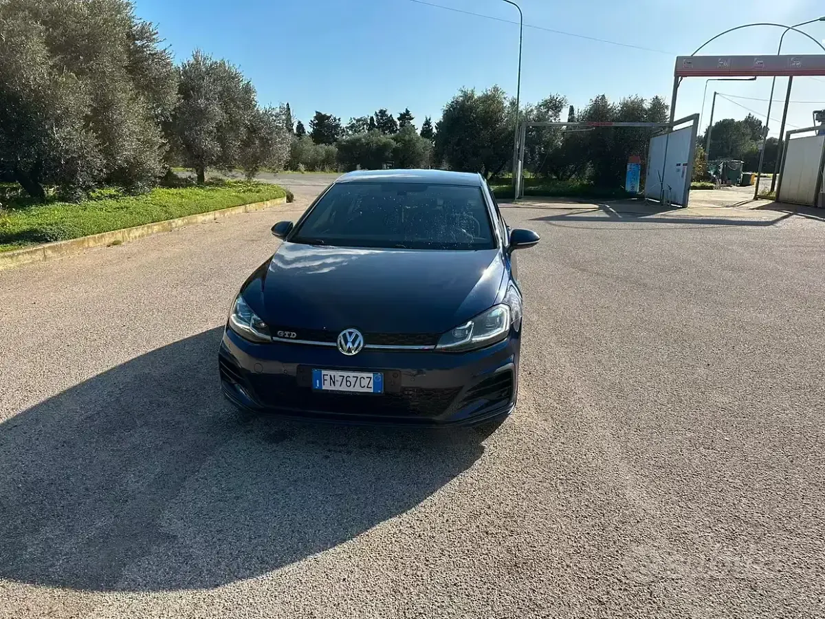 Usata VW Golf VII GTD 184 CV (135 kW) 2018 Bluazzurro Berlina