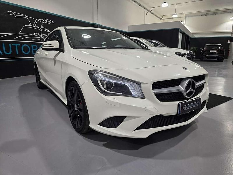 Usata Mercedes CLA200 136 CV (100 kW) 2016 Bianco Berlina