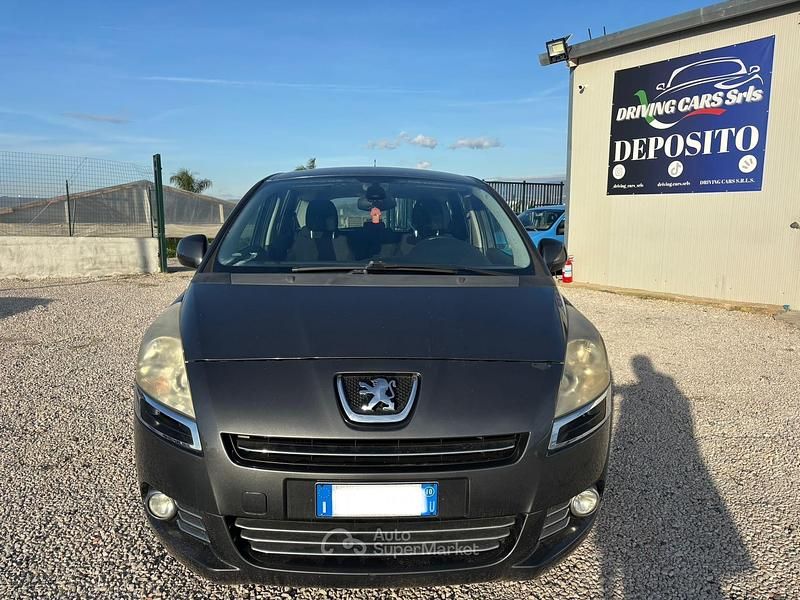 Usata Peugeot 5008 109 CV (80 kW) 2010 Monovolume