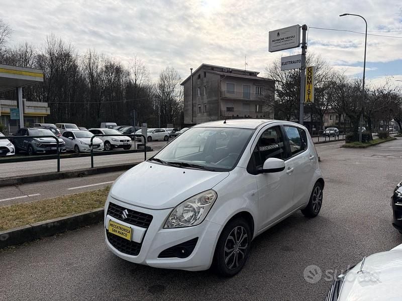 Usata Suzuki Splash GL 67 CV (49 kW) 2013 Bianco Utilitaria