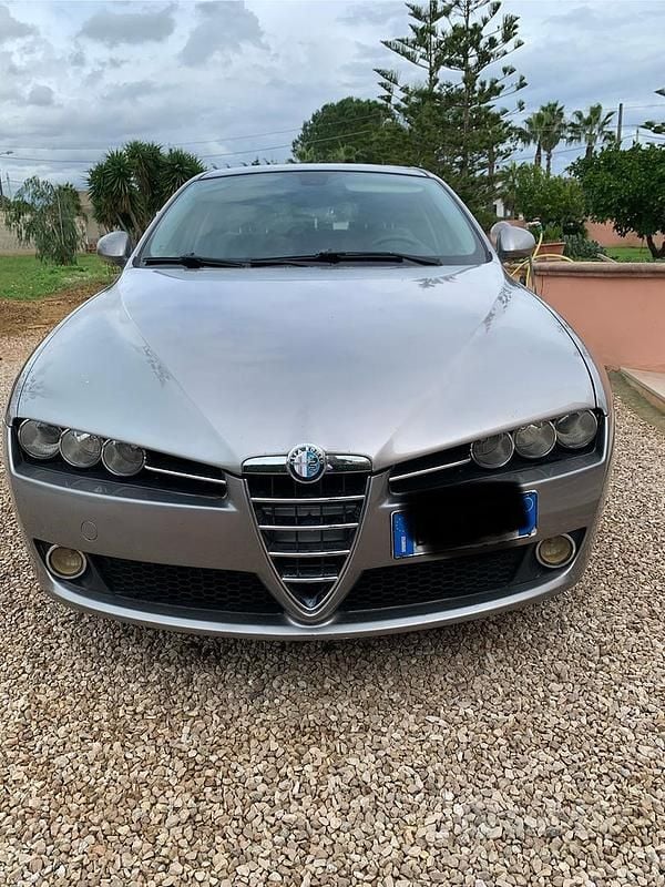 Grigio Usata 2008 Alfa Romeo 159 Station wagon | 700 € - Immagine 1/3