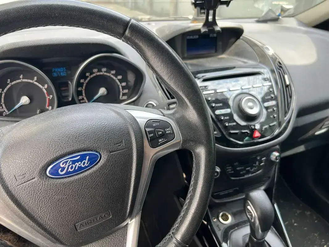 Usata Ford B-MAX Titanium 105 CV (77 kW) 2013 Argento Monovolume